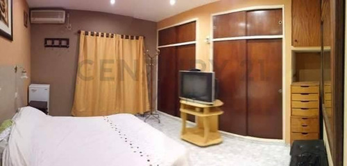 Imagen 10 de 12 de Casa Quinta De 3 Dormitorios En City Bell