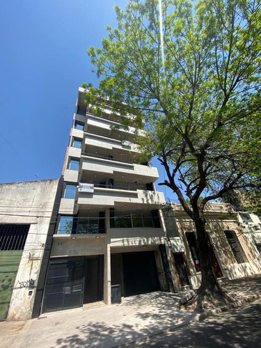 Imagen 10 de 10 de Edificio - Centro