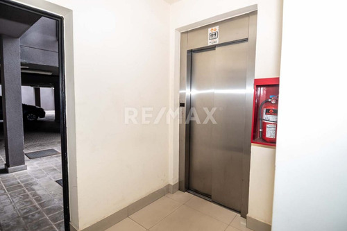 Departamento Piso 2 Dormitorios Venta Macrocentro