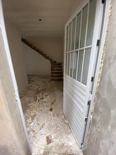 Imagem 8 de 15 de Casa De Condomínio Com 1 Dorm, Esmeralda, Praia Grande - R$ 149 Mil, Cod: 905 - V905