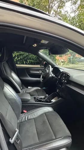 Volvo XC40 2.0 T5 Awd R-design