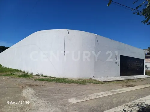 Venta De Casa Nueva, Con Alberca, Amplio Jardín Y 4 Recámaras, Atlixco, Puebla