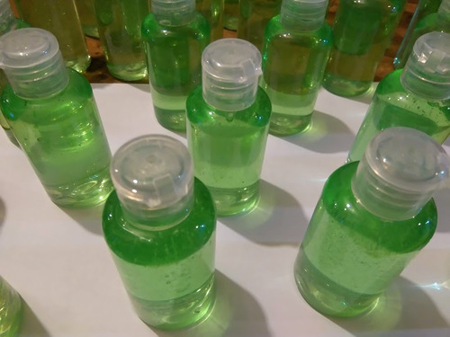 Envase Y Alc. En Gel Para Souvenir De 60 Cc Tapa Flip (x10)