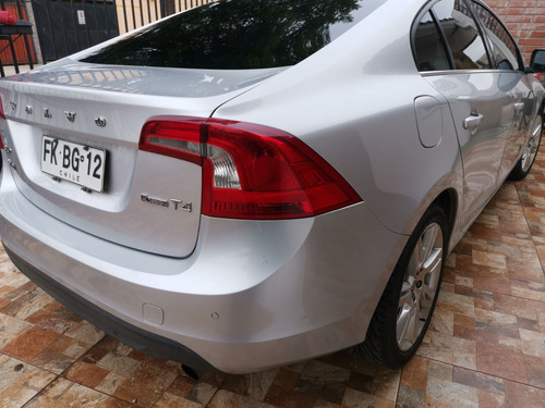 Volvo S60 Turbo T4 2013 Top De Linea