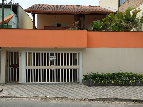 Sobrado Com 3 Suites