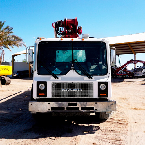 Bomba De Concreto Mack Schwing 39 Mts 2001