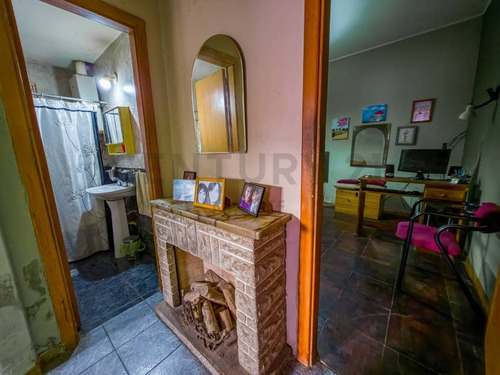 Imagen 10 de 16 de Casa En Venta De 2 Dormitorios Cochera Y Patio En La Plata