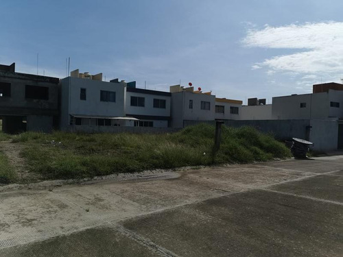 Venta Lotes Nuevo Fracc. Casa Campanario Tuxpan Veracruz.