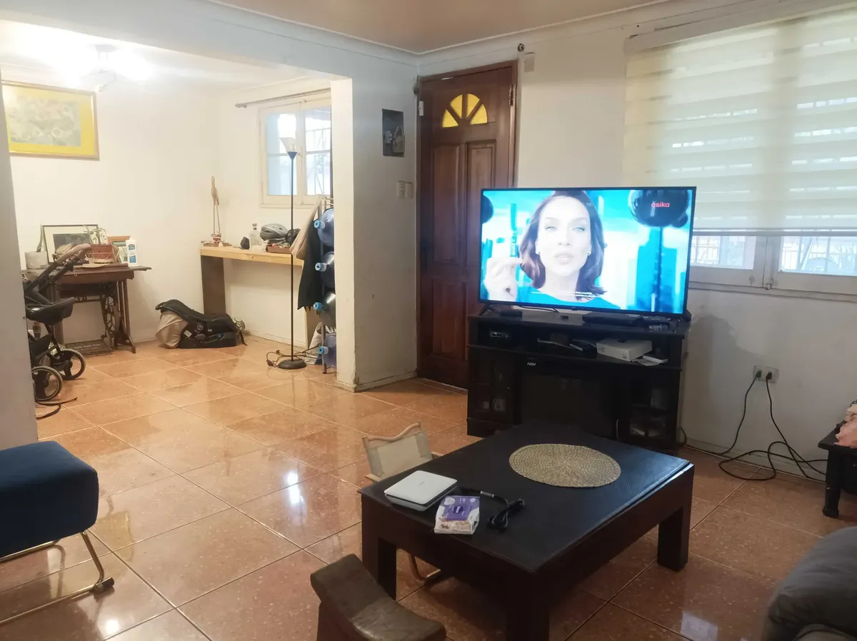 Imagen 4 de 26 de Amplia Casa En Diagonal Santa Elena. Lira (173194)