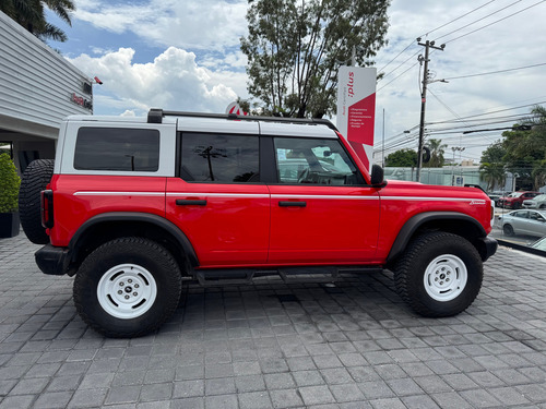 Ford Bronco 2.7 Badlands 5p At