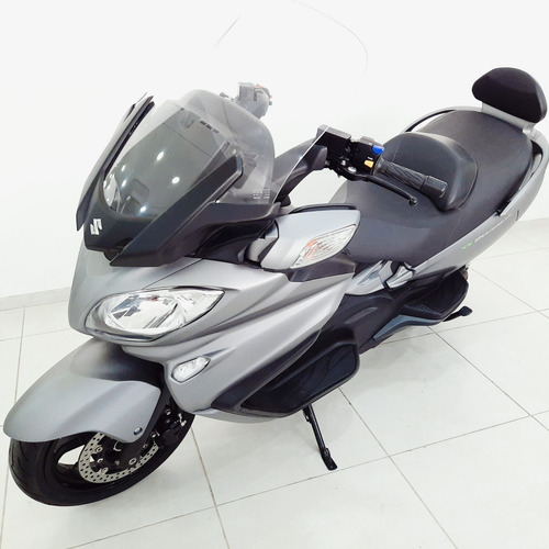 Imagem 8 de 11 de Suzuki Burgman 650 Executive 2018 Bx Km
