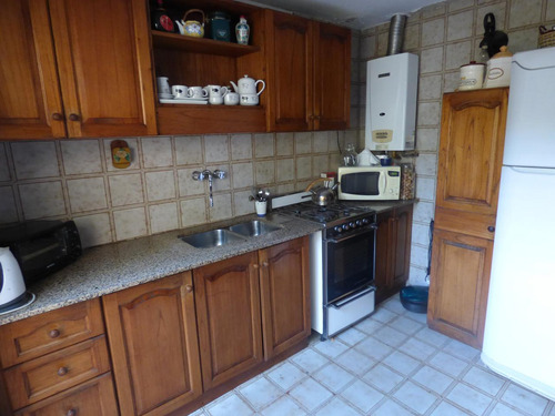 Casa En Venta En La Plata