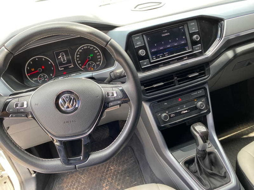 Imagem 11 de 12 de Volkswagen T-cross 200 Tsi Comfortline Aut 2020