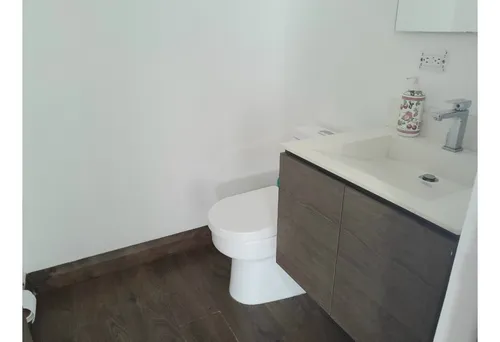190m2 Apartamento En El Poblado