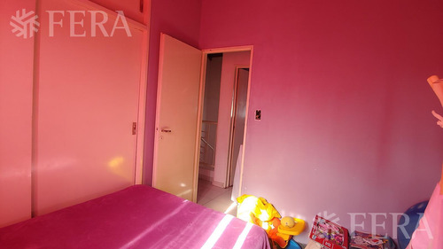 Venta De Casa De 3 Ambientes Con Cochera En Longchamps