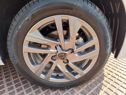 Peugeot 208 1.6 Allure