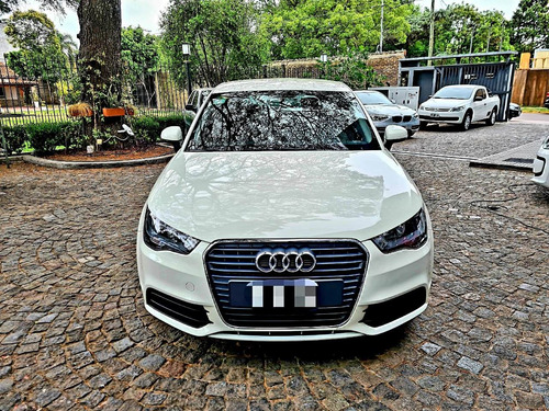 Audi A1 2013 1.2 Attraction Tfsi 86cv
