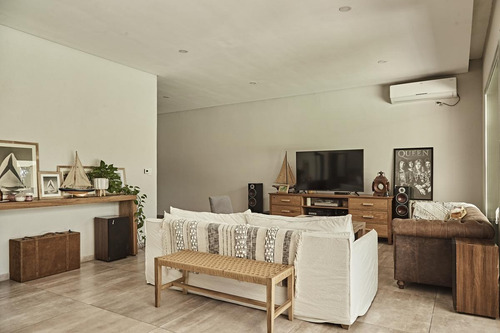 Imagen 16 de 30 de Casa - Punta Chica-