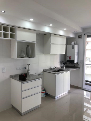 Departamento En Alquiler En Lomas De Zamora, G.b.a. Zona Sur, Argentina