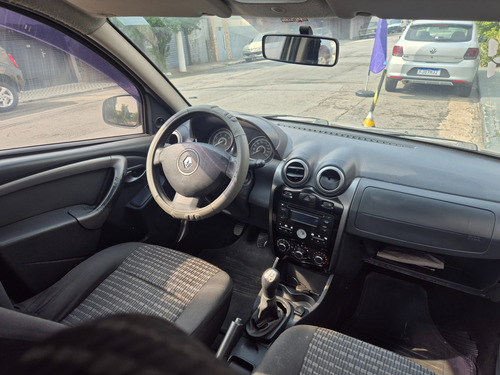 Renault Sandero 1.0 16v Authentique Hi-flex 5p