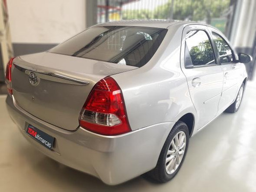 Etios Xls Sedan 1.5 Flex 16v 4p Mec. 2015