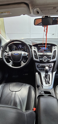 Ford Focus III 2.0 Sedan Titanium At6