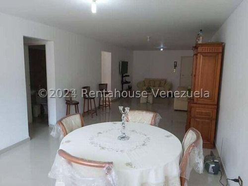 Apartamento En Alquiler, Colinas De La Tahona #24-26858