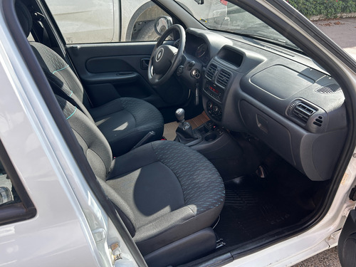 Renault Clio 1.2 Mio Confort Pack 5P