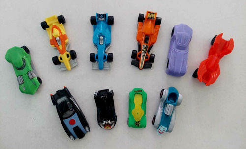 Set Carritos De Carreras De Kinder Sorpresa