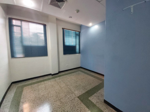 Imagen 10 de 15 de Alquiler Oficina 85mt2 3h/2b Chacaíto