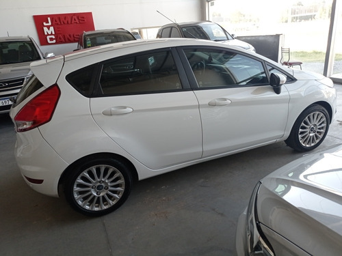 Ford Fiesta Kinetik 1.6 Se 5 Ptas Año 2.014