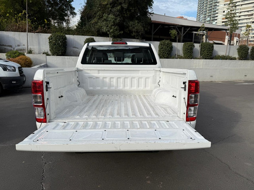 Ford Ranger XL 2.2L MT 4X2