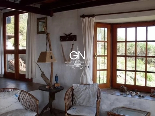 Hermosa Casa En Cerro San Antonio