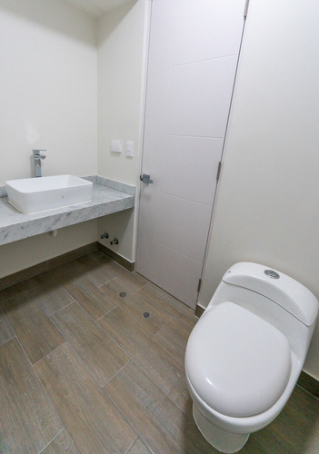 Imagen 25 de 30 de Duplex Penthhouse De Estreno Con Estacionamiento A Pasos Del Olivar