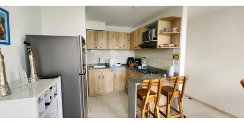Hermoso Apartamento Como Nuevo, Fresco Y Con Una Espectacular Vista.