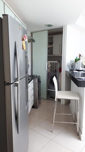 Imagem 10 de 24 de Apartamento Cobertura Duplex Quarto E Sala Com Vista Mar 86m2 Na Ondina - Adr611 - 34127405