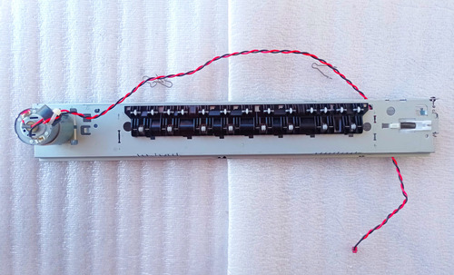 Riel Metálico Con Motor Guía Y Encoder Lineal Brother T710w (Usado)