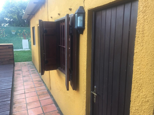 Hermosa Propiedad En El Mejor Lugar De Colon !!!