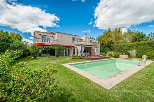 Imagen 4 de 30 de Casa En Venta En Los Castores