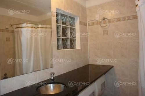 Venta Casa 5 Dormitorios Montoya La Barra
