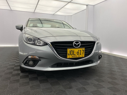 Mazda 3 2.0 Touring