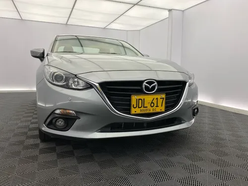Mazda 3 2.0 Touring