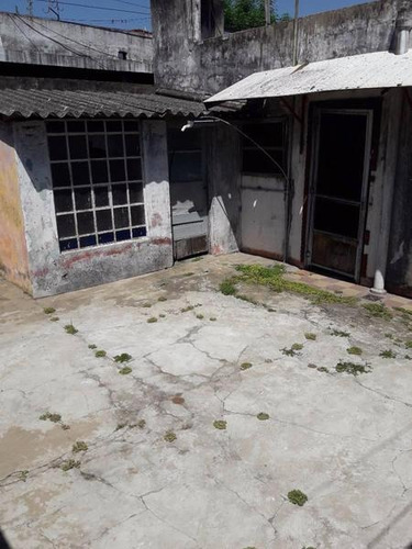 Imagen 8 de 8 de Ph De 3 Ambientes Independiente Con Entrada Para Autos