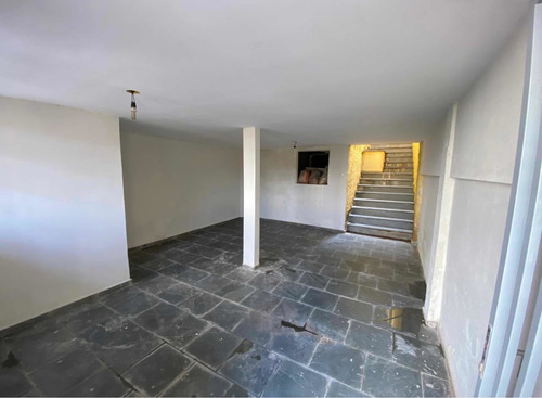 Imagem 9 de 14 de Vende Casa No Bairro Tremembé Em Sp