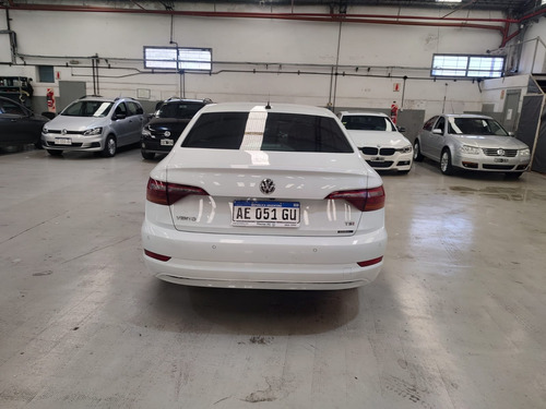 Volkswagen Vento 1.4 Comfortline 150cv At