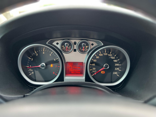 Ford Focus 1.6 GL 16V FLEX 4P MANUAL