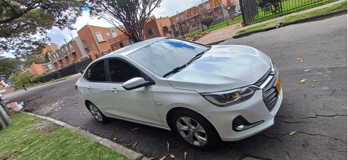 Chevrolet Onix 1.0t Automática