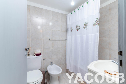 Departamento En Venta - 1 Dormitorio 1 Baño - Cochera - 53mts2 - Monte Castro
