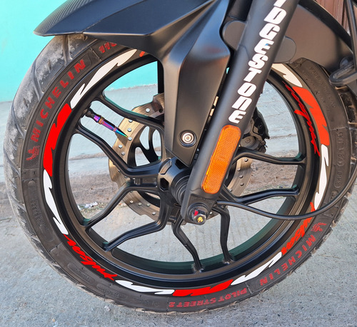 Calcomanias Stikers Pulsar Bajaj Reflejante Para Rin 17