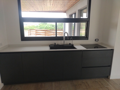 Casa A Estrenar En Costa Esmeralda Sector Deportivo